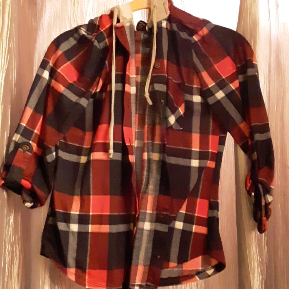 🍒Rue 21🖤 flannel 3/4 sleeve  🍒button up hoodie